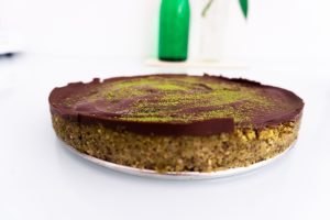 pastel de chocolate y matcha vegano marta atram